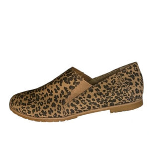 Cushionaire Duffy Leopard Print Loafer Memory Foam Shoes New 8.5